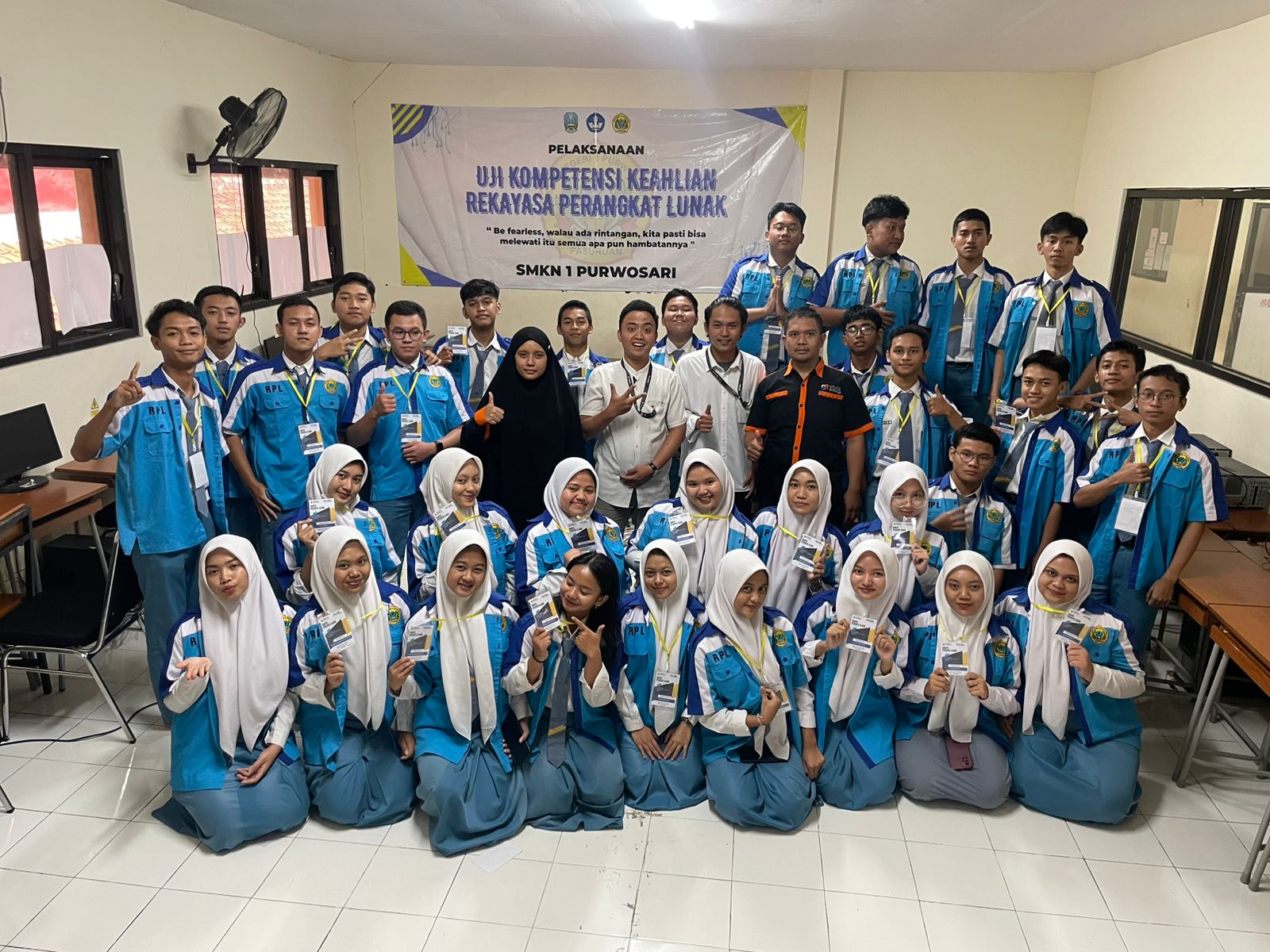 Serving as an External Judge for the Software Engineering Competency Assessment at SMKN 1 Purwosari